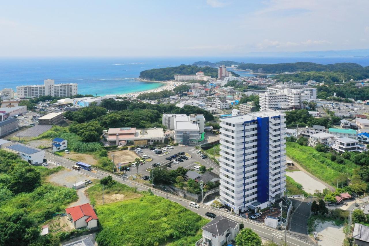 Aparthotel クリスタルエグゼ南紀白浜2 Širahama Exteriér fotografie
